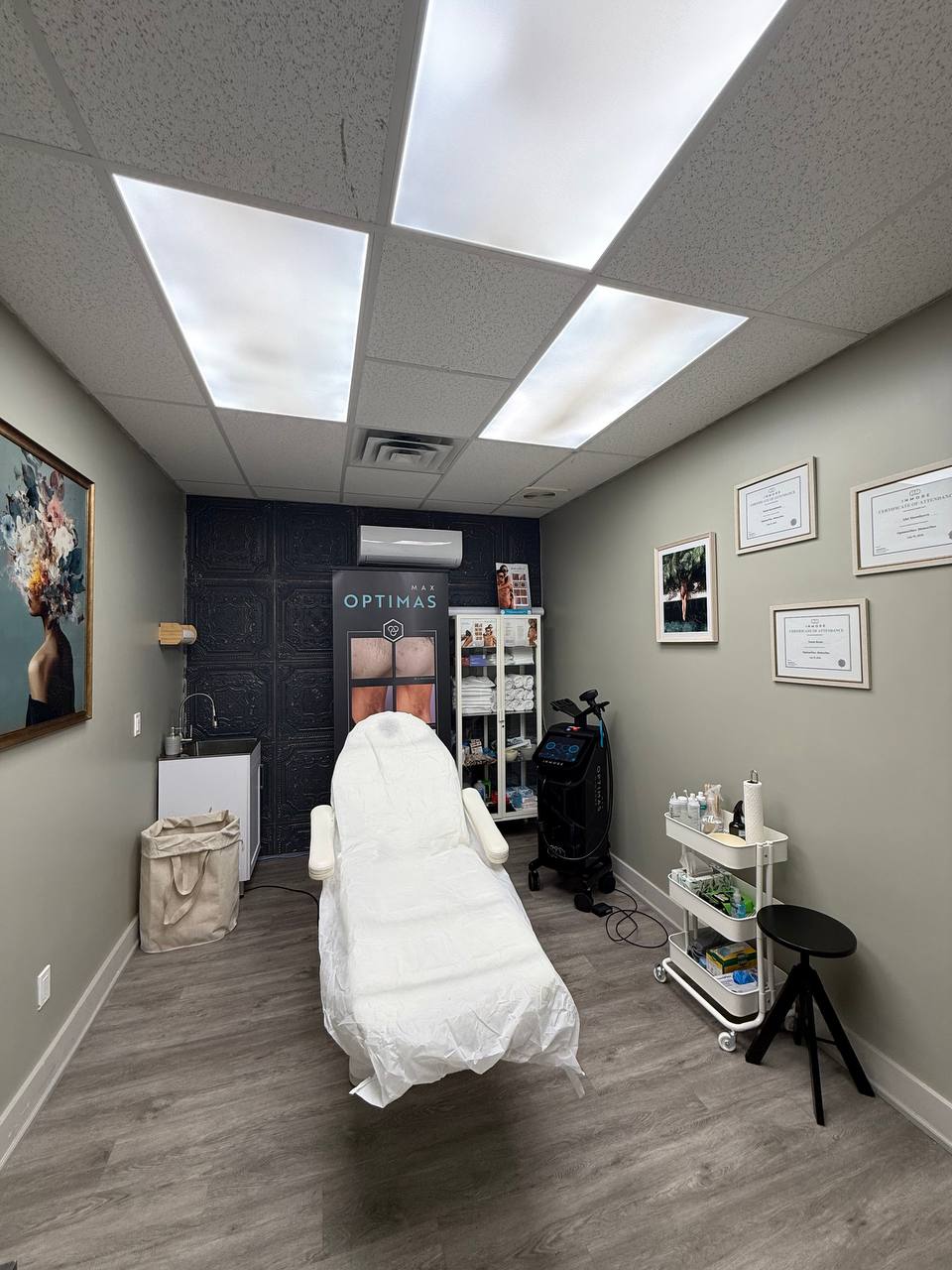 Luminova treatment room